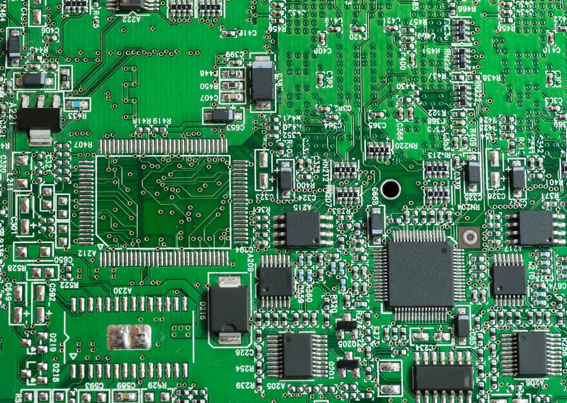 Microvia-Leiterplatte Entwicklung – Viasion liefert Präzision