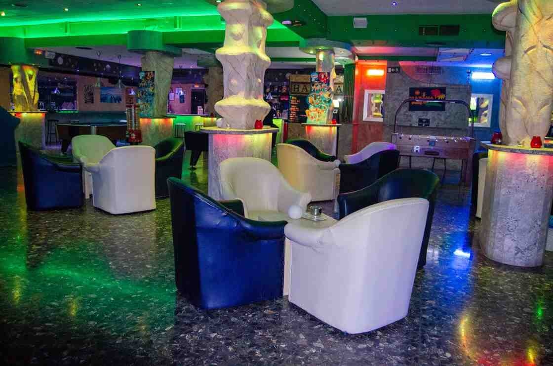 Warum Touristen vergeblich nach Coffeeshops in Barcelona suchen