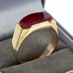 rubinring kaufen und die Energie des Feuersteins entdecken